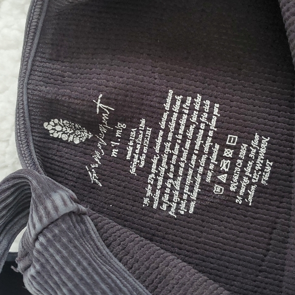 Free People Happiness Runs Square Neck Crop Washed Black - Picture 4 of 11